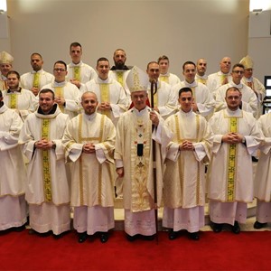 Nadbiskup Kutleša zaredio osamnaestoricu novih đakona